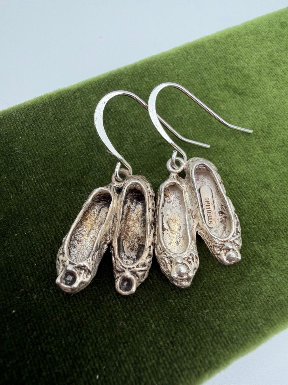 Vintage Sterling Silver Charm Ballet Shoes earrings 10g